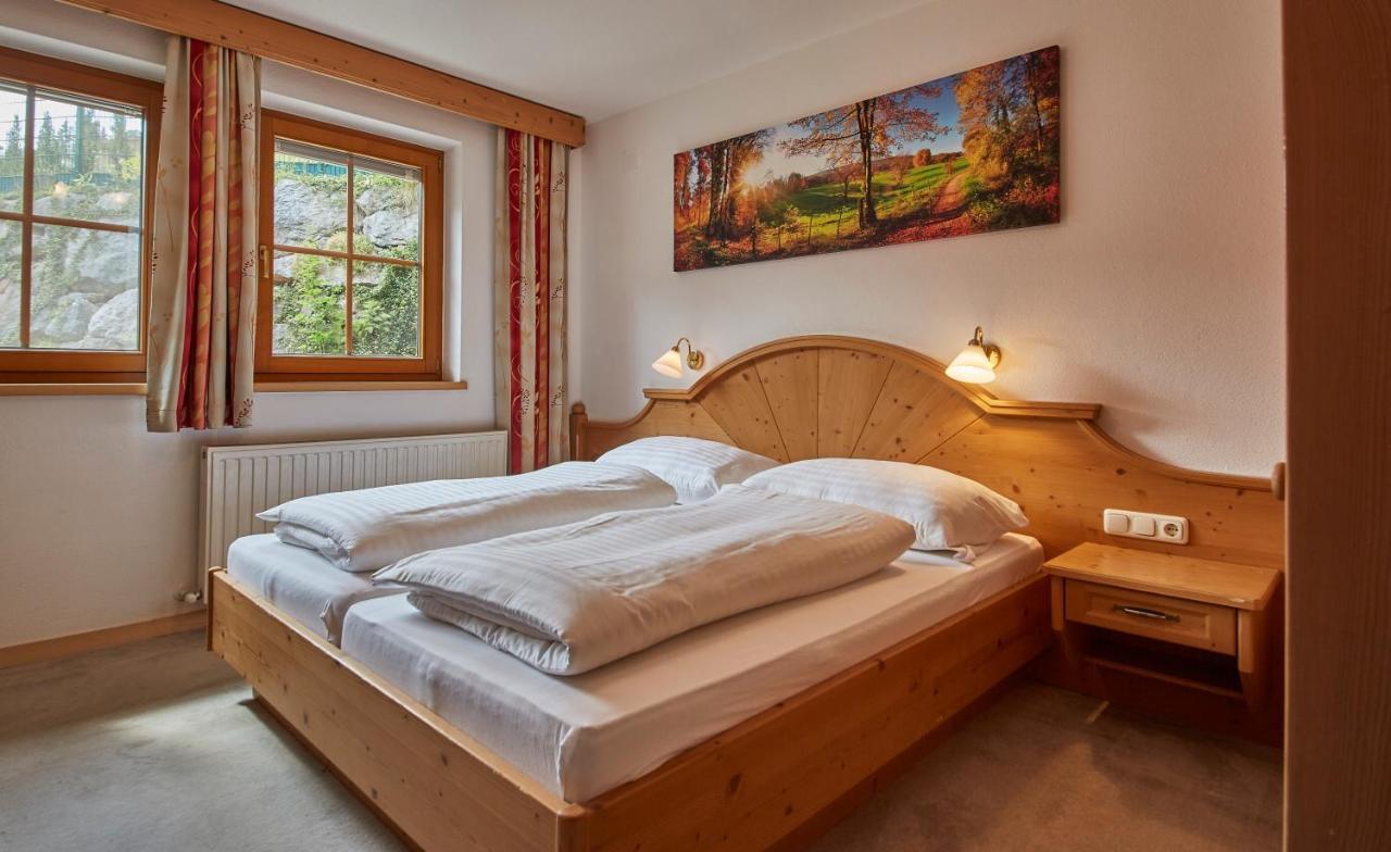 Holiday Lodge Frei & Wild Viehhofen Exterior foto
